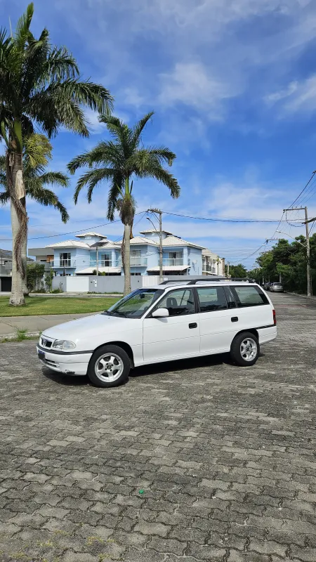 Astra - Foto #3 do anúncio à venda de Carro clássico