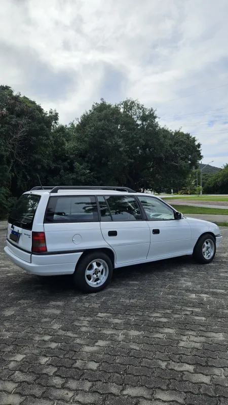 Astra - Foto #8 do anúncio à venda de Carro clássico