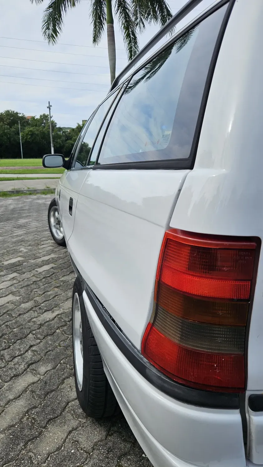 Astra - Foto #14 do anúncio à venda de Carro clássico