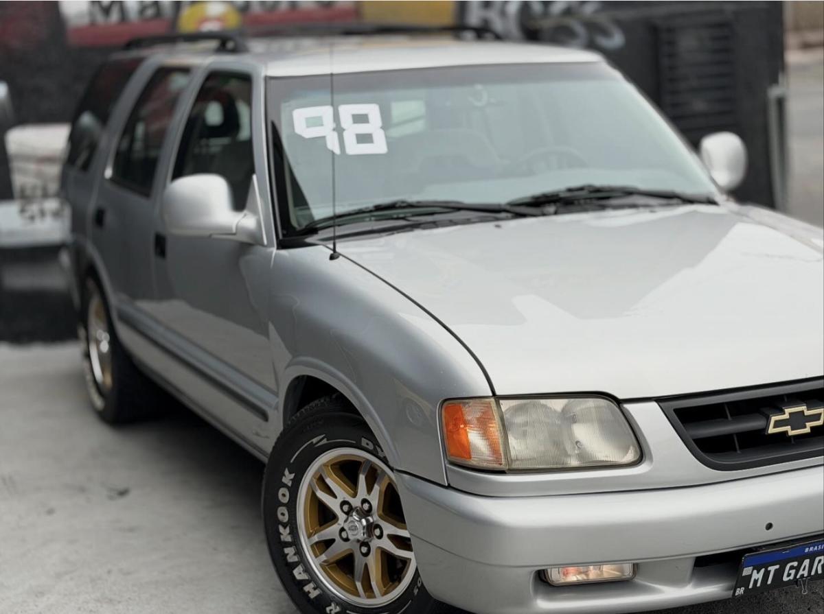 Blazer - Foto #3 do anúncio à venda de Carro clássico