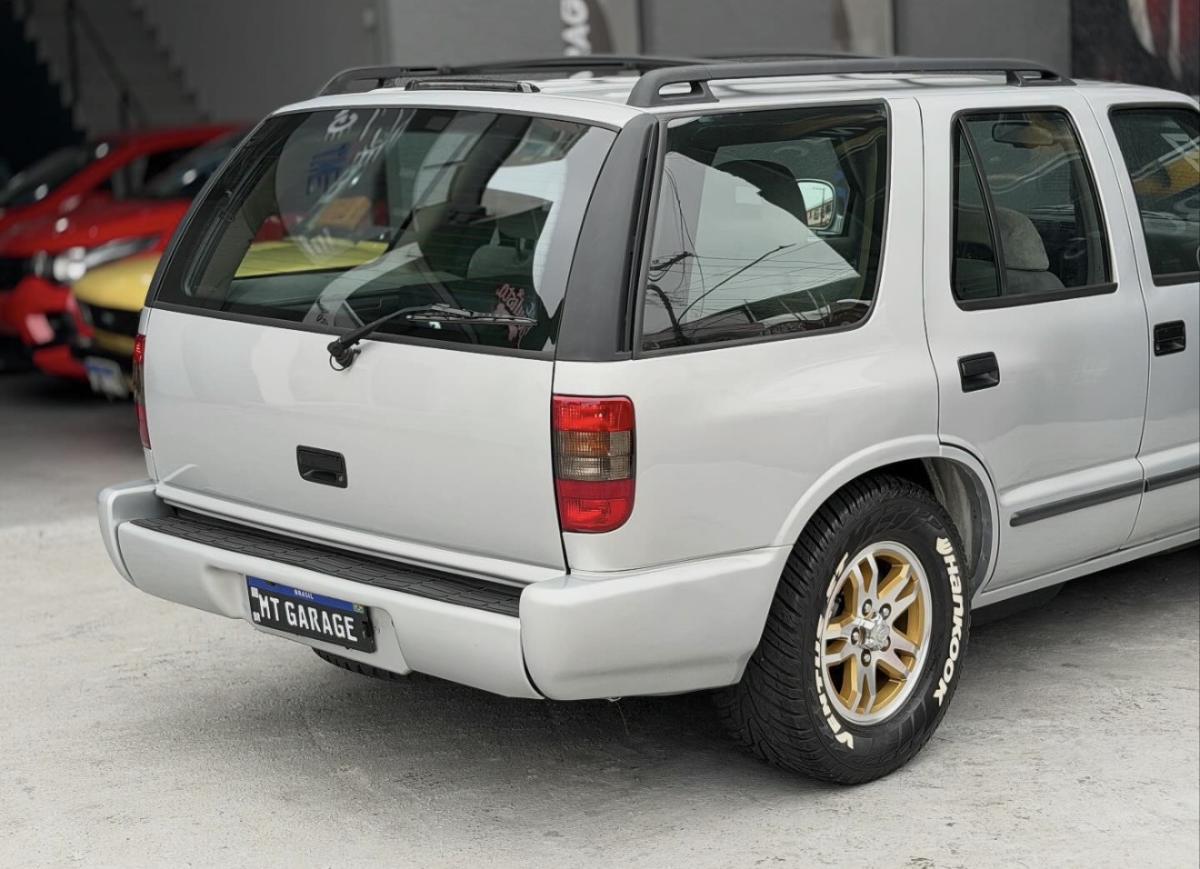 Blazer - Foto #12 do anúncio à venda de Carro clássico