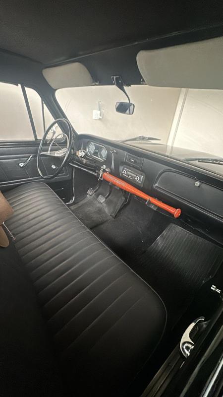 C10 - Foto #4 do anúncio à venda de Carro clássico