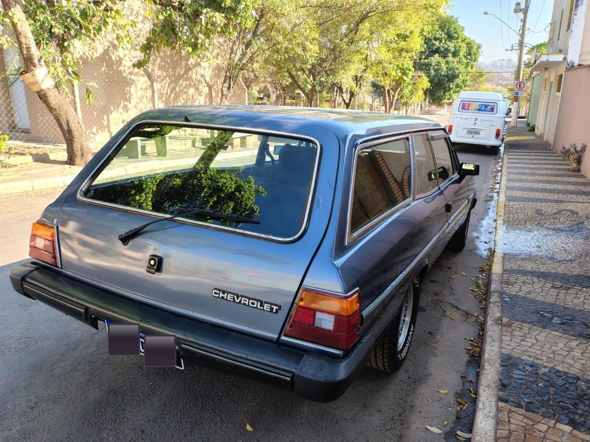 Caravan - Foto #16 do anúncio à venda de Carro clássico
