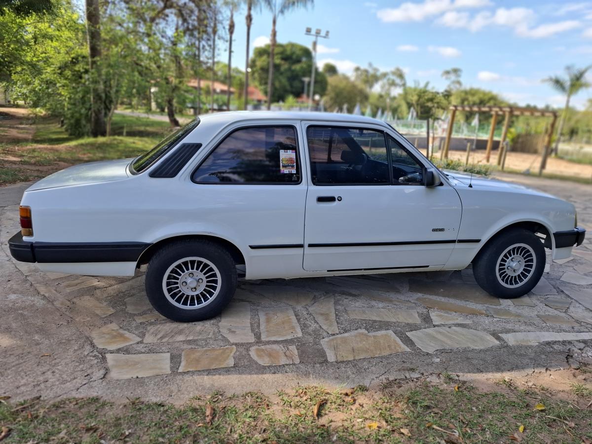 Chevette - Foto #7 do anúncio à venda de Carro clássico