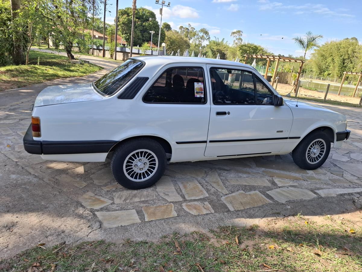 Chevette - Foto #8 do anúncio à venda de Carro clássico