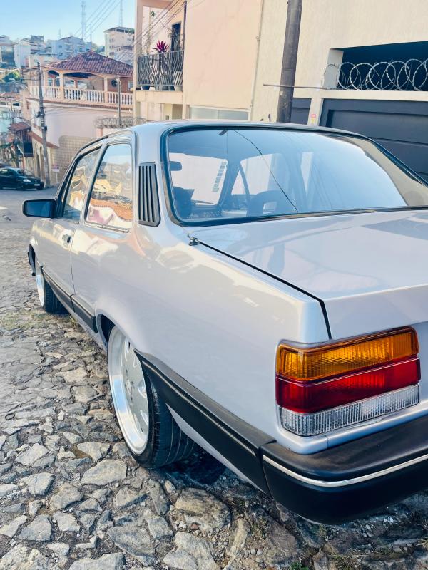 Chevette - Foto #18 do anúncio à venda de Carro clássico
