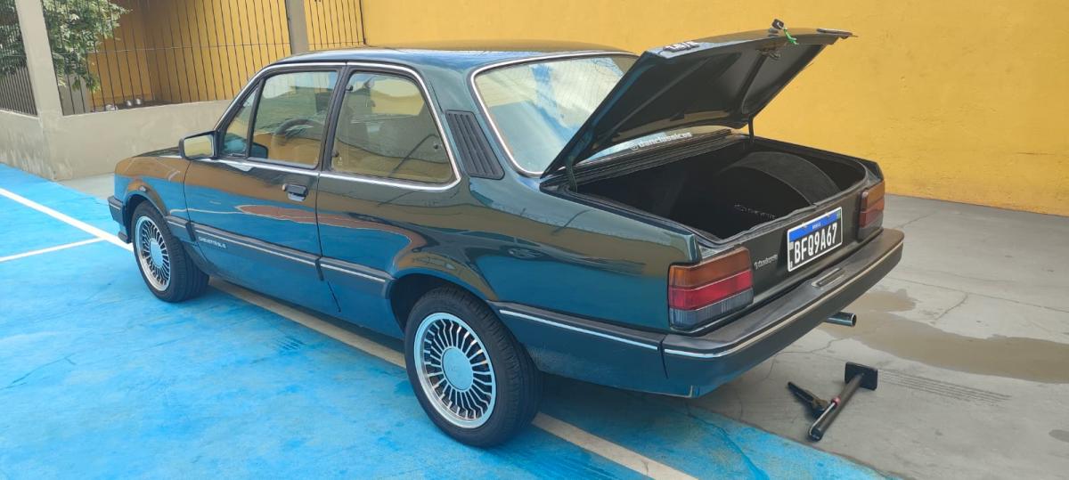 Chevette - Foto #22 do anúncio à venda de Carro clássico