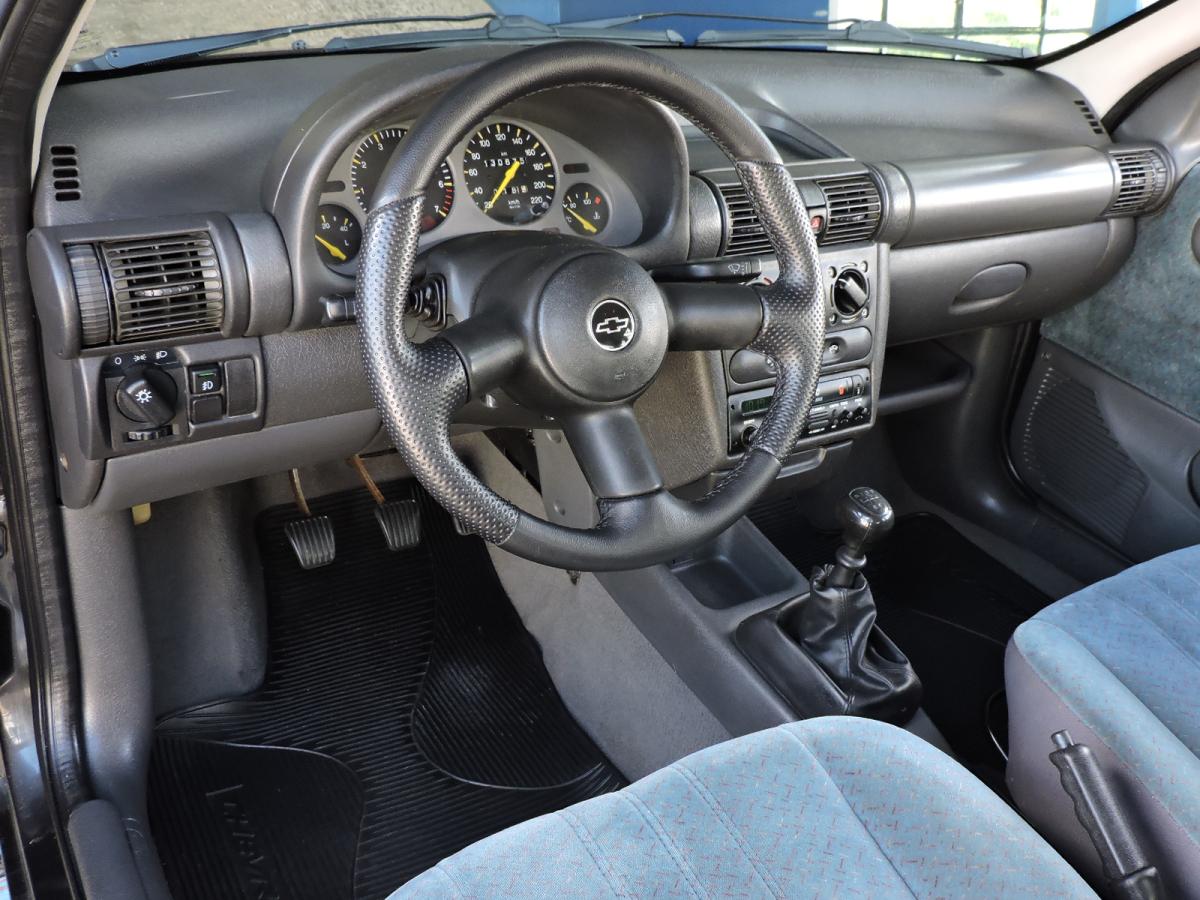 Corsa - Foto #14 do anúncio à venda de Carro clássico