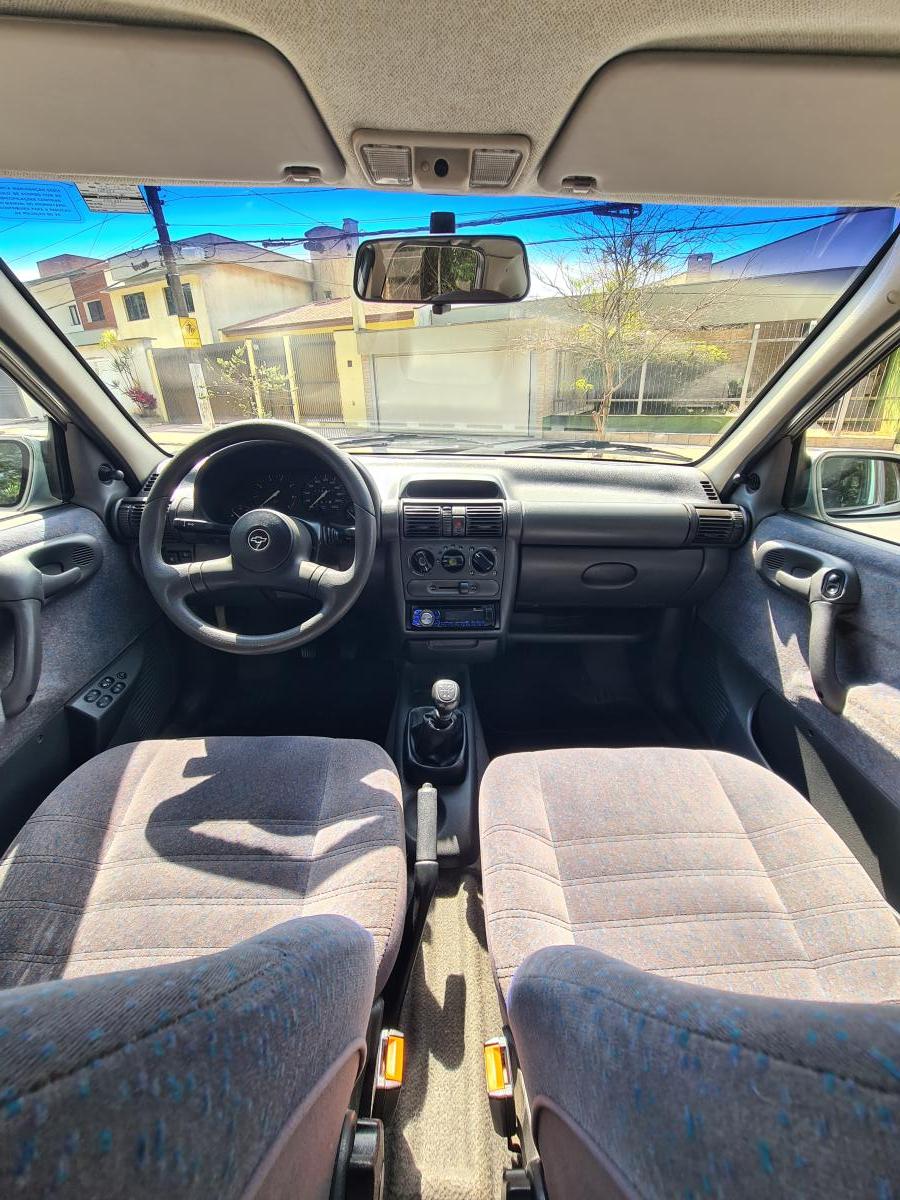 Corsa - Foto #19 do anúncio à venda de Carro clássico