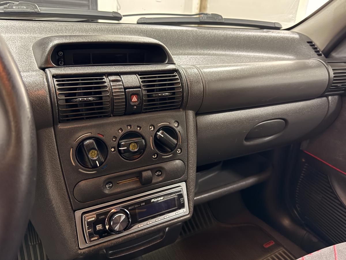 Corsa - Foto #7 do anúncio à venda de Carro clássico