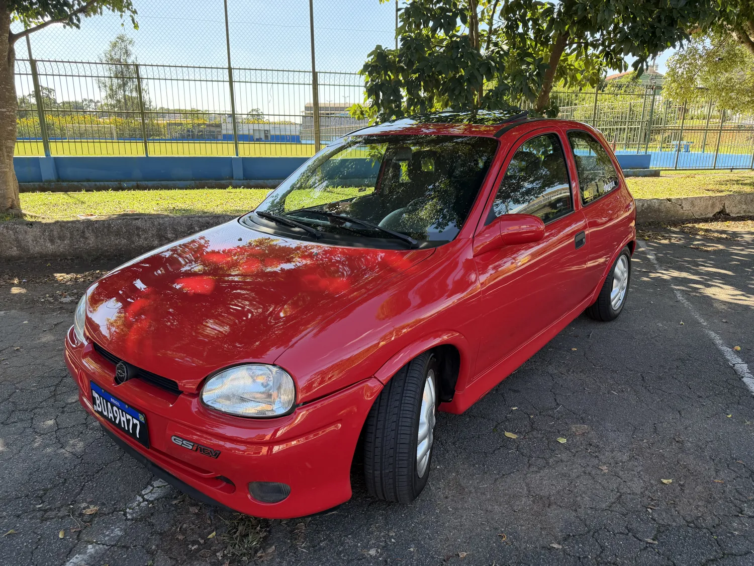 Corsa GSi - Foto #4 do anúncio à venda de Carro clássico