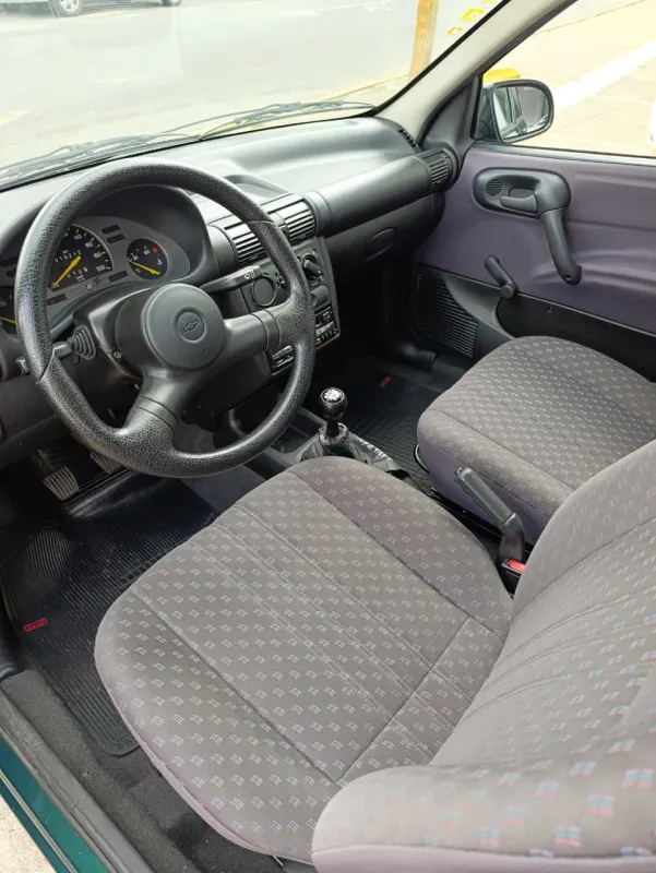 Corsa - Foto #14 do anúncio à venda de Carro clássico