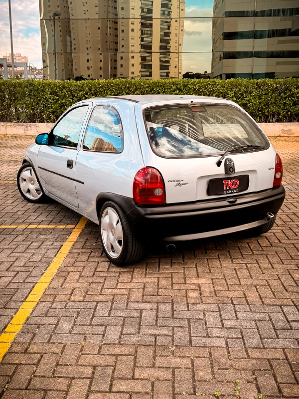 avv-chevrolet-corsa-venda-2324d3d-imagem-004