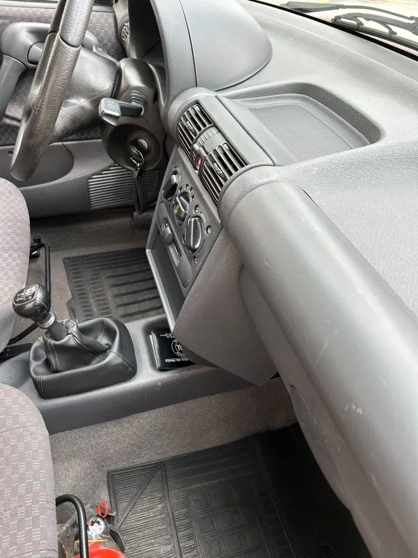 avv-chevrolet-corsa-venda-e6dbde5-imagem-026
