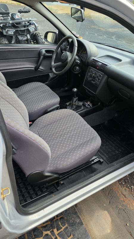 Corsa - Foto #5 do anúncio à venda de Carro clássico