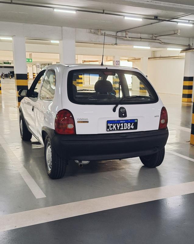 Corsa - Foto #2 do anúncio à venda de Carro clássico