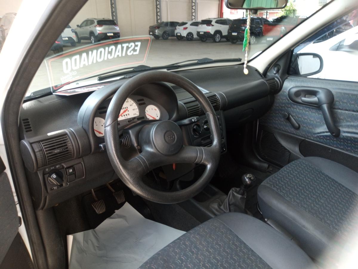 Corsa - Foto #11 do anúncio à venda de Carro clássico