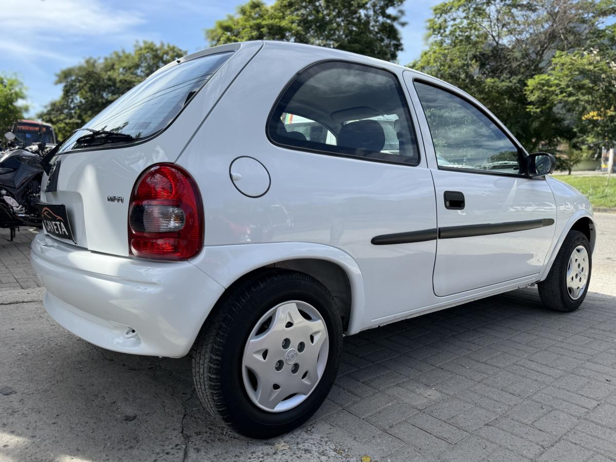 Corsa - Foto #16 do anúncio à venda de Carro clássico