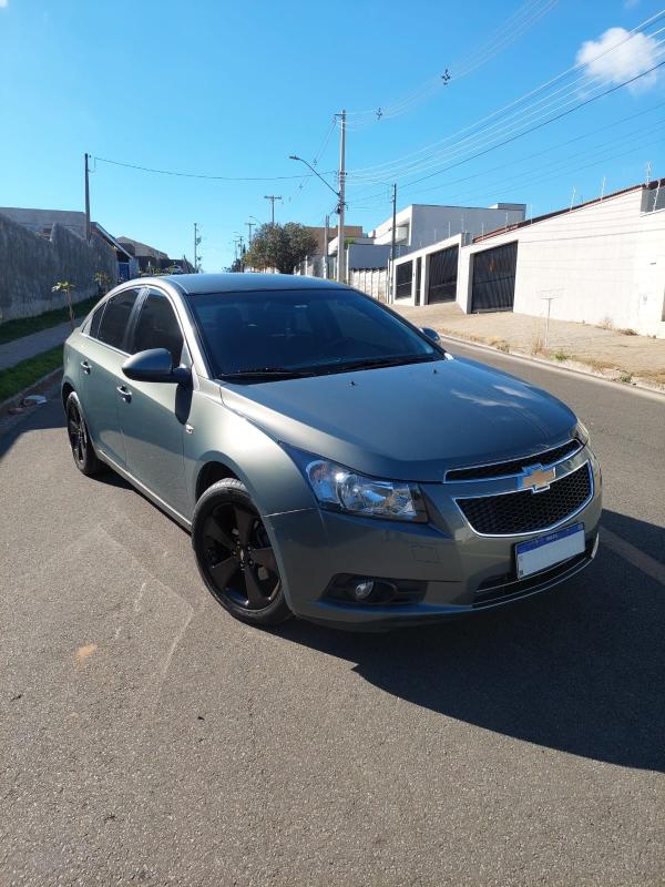 Cruze - Foto #4 do anúncio à venda de Carro clássico