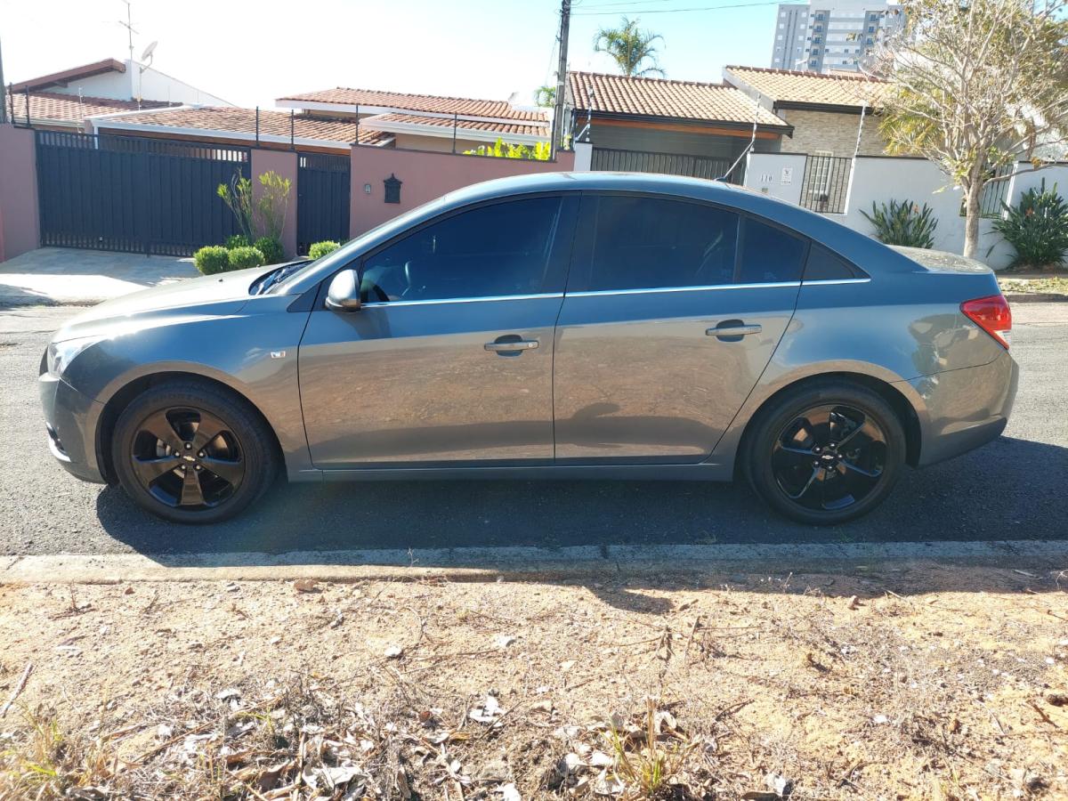 Cruze - Foto #13 do anúncio à venda de Carro clássico