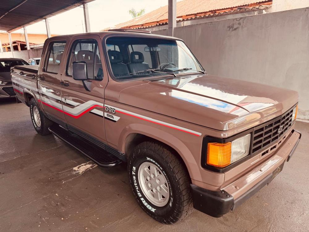 D20 - Foto #20 do anúncio à venda de Carro clássico