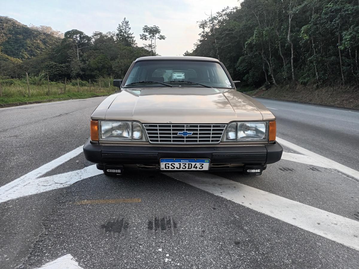 Caravan - Foto #8 do anúncio à venda de Carro clássico