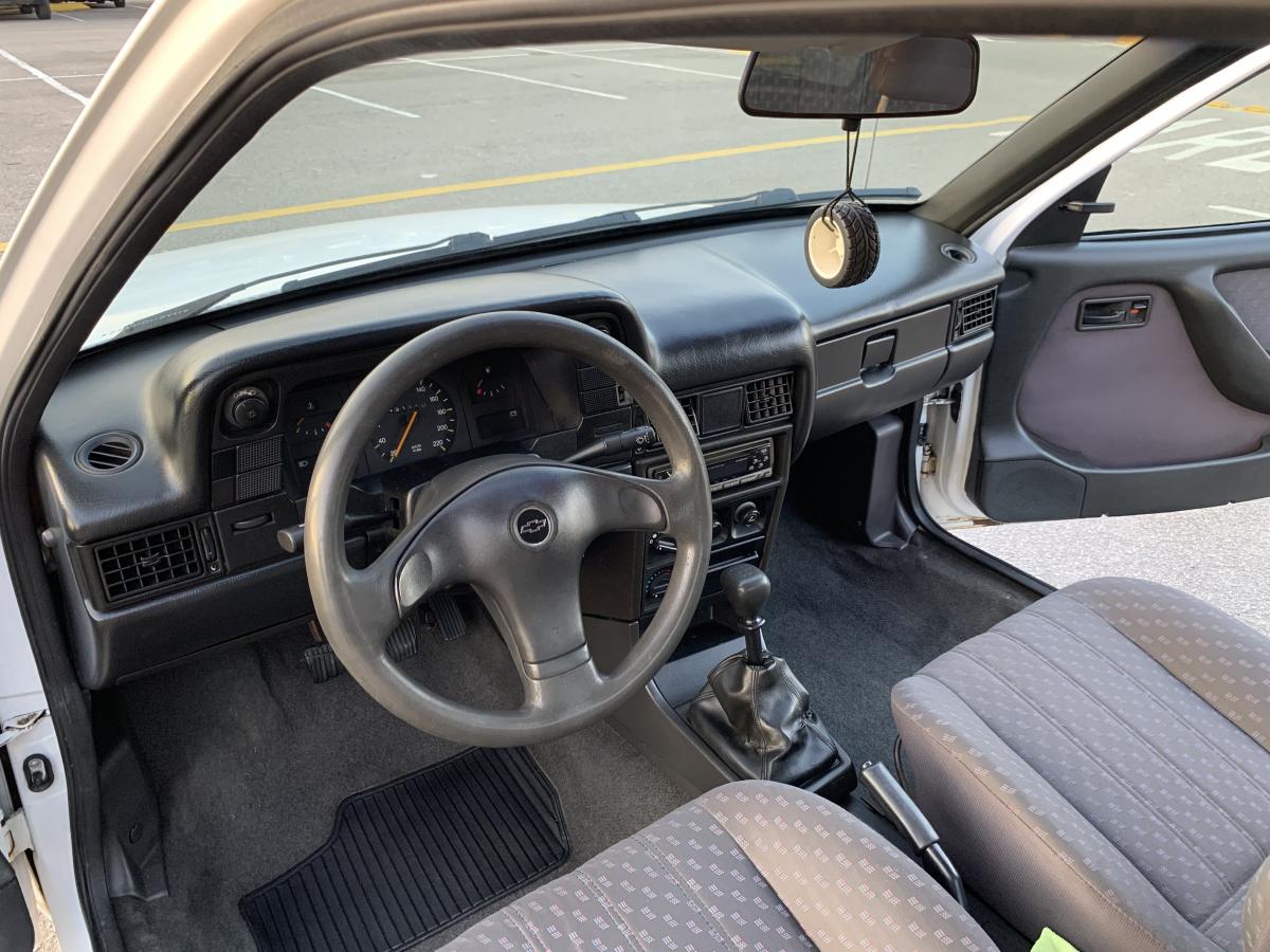 Kadett - Foto #3 do anúncio à venda de Carro clássico