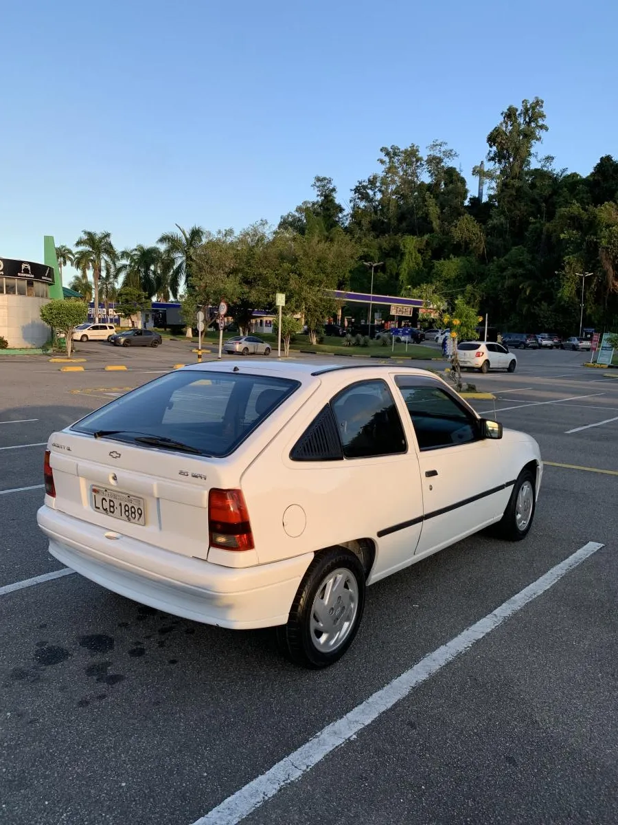 Kadett - Foto #4 do anúncio à venda de Carro clássico