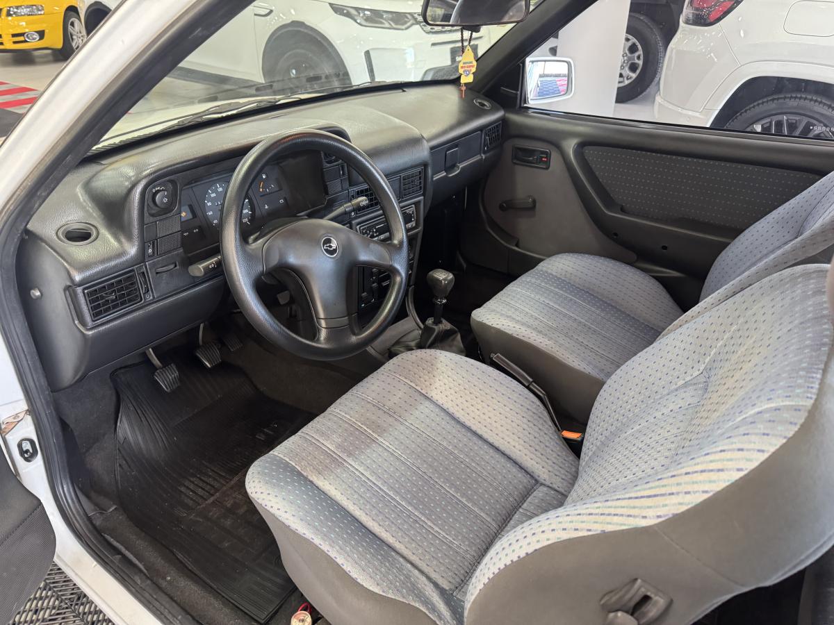 Kadett - Foto #2 do anúncio à venda de Carro clássico