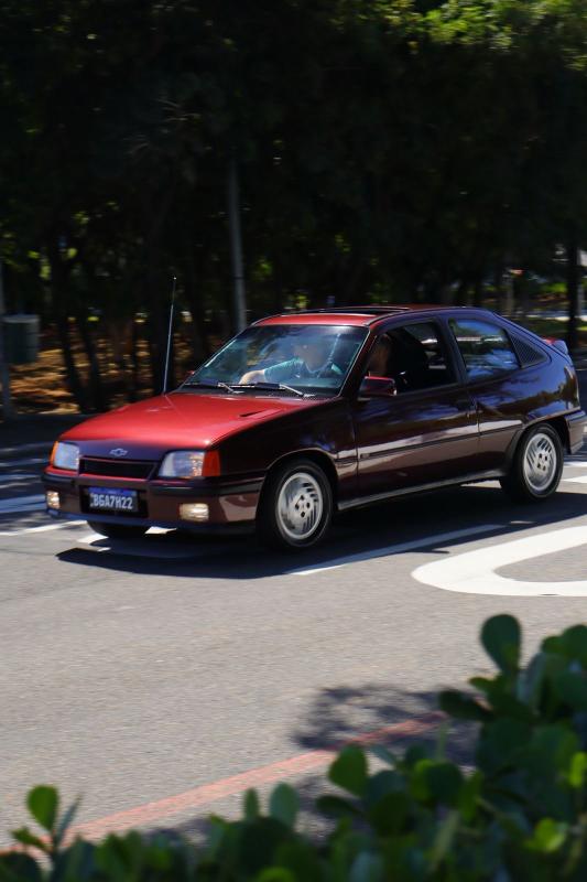 Kadett - Foto #16 do anúncio à venda de Carro clássico