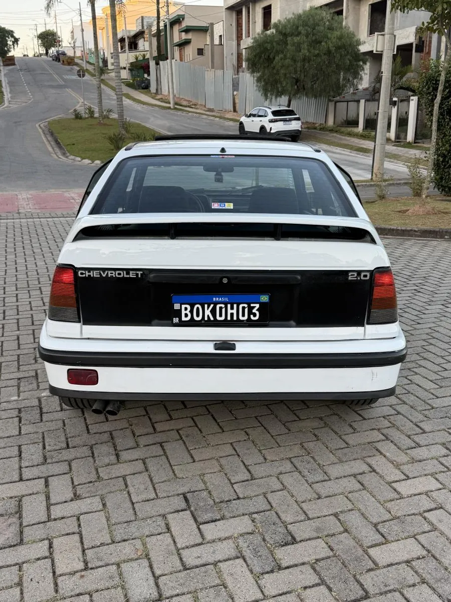 avv-chevrolet-kadett-gs-venda-t9g8fx7-imagem-001