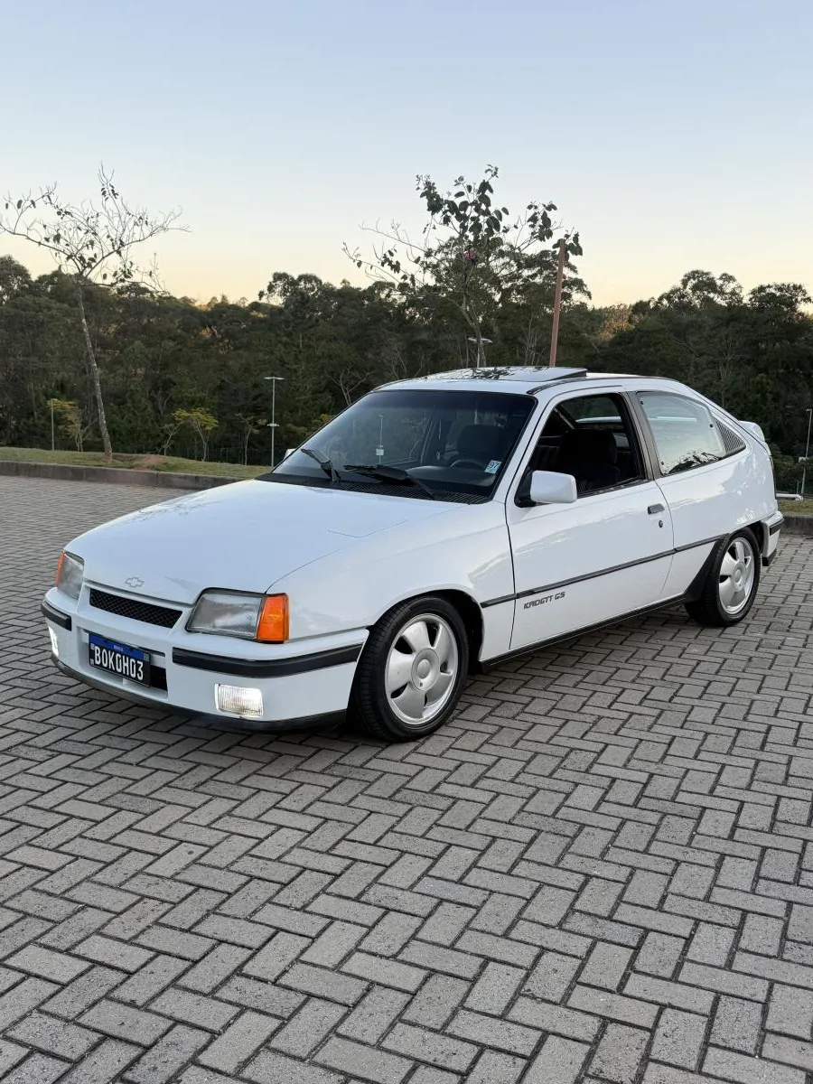 avv-chevrolet-kadett-gs-venda-t9g8fx7-imagem-002