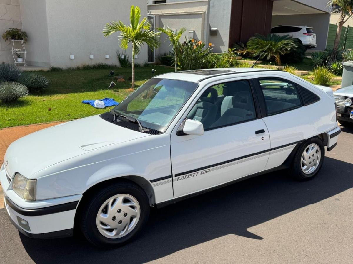 Kadett - Foto #3 do anúncio à venda de Carro clássico