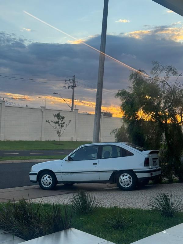 Kadett - Foto #4 do anúncio à venda de Carro clássico