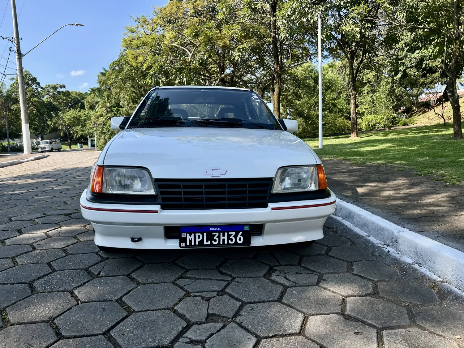 Kadett - Foto #3 do anúncio à venda de Carro clássico