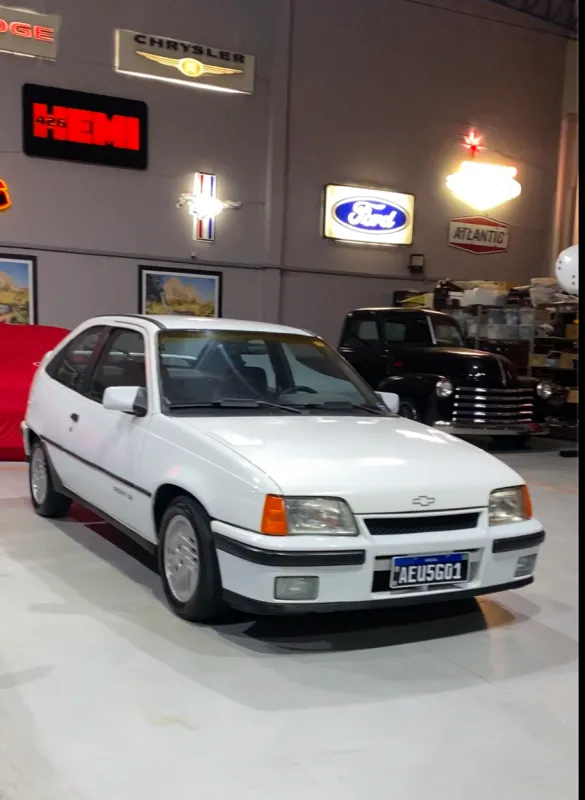 Kadett - Foto #2 do anúncio à venda de Carro clássico