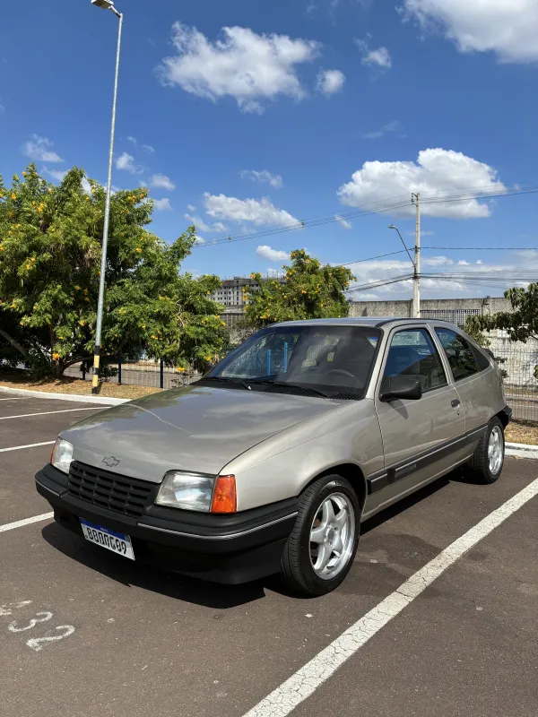 Kadett - Foto #2 do anúncio à venda de Carro clássico