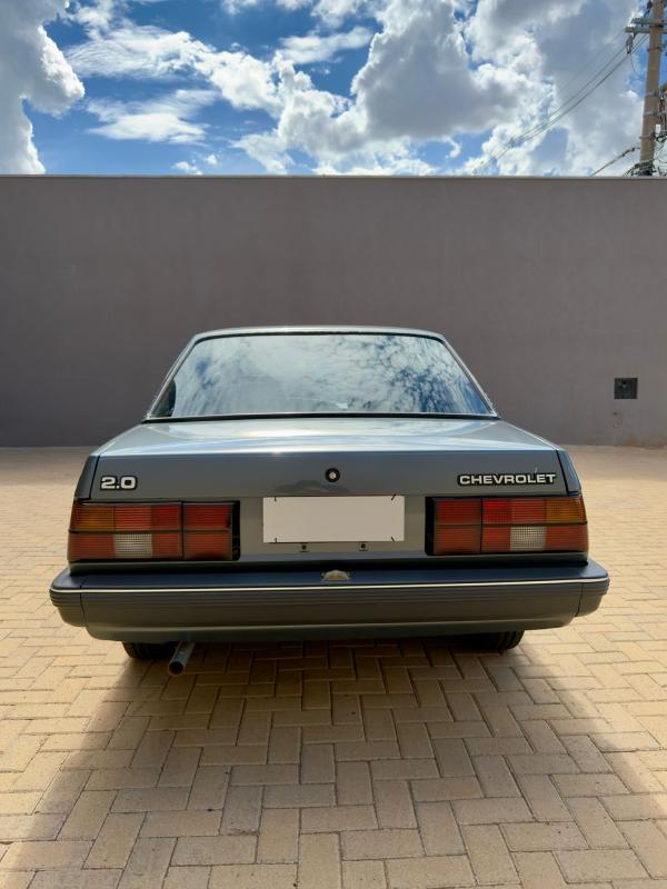 Monza - Foto #10 do anúncio à venda de Carro clássico