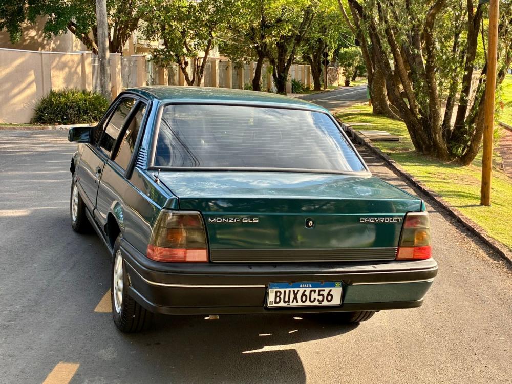 Monza - Foto #3 do anúncio à venda de Carro clássico