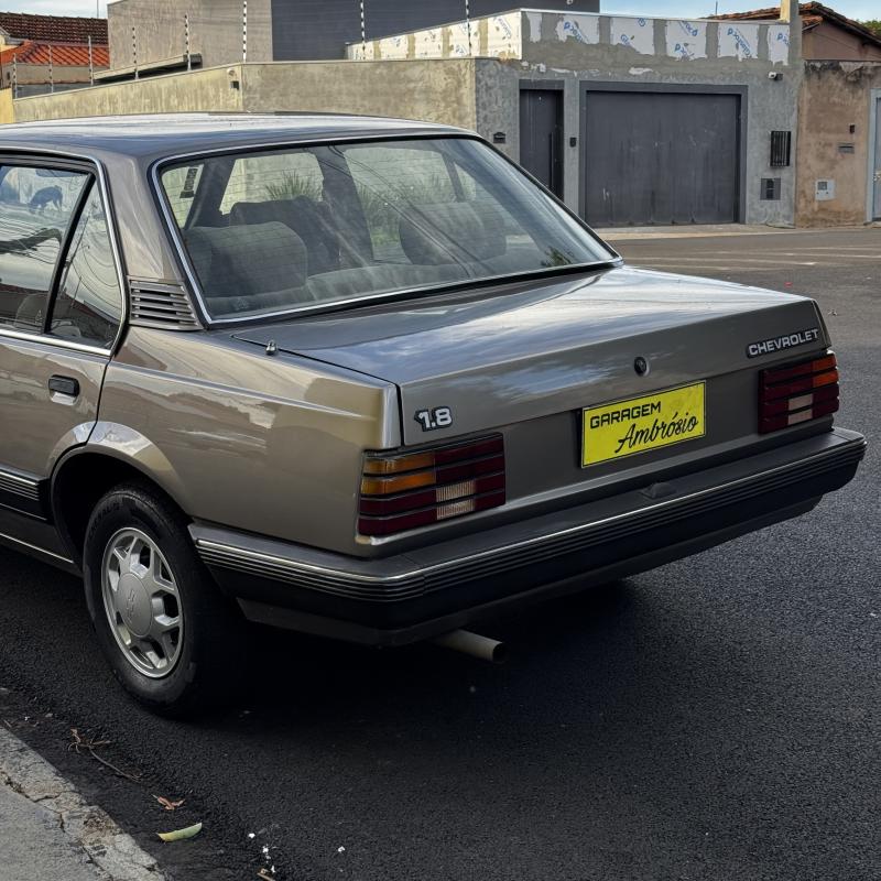 Monza - Foto #11 do anúncio à venda de Carro clássico