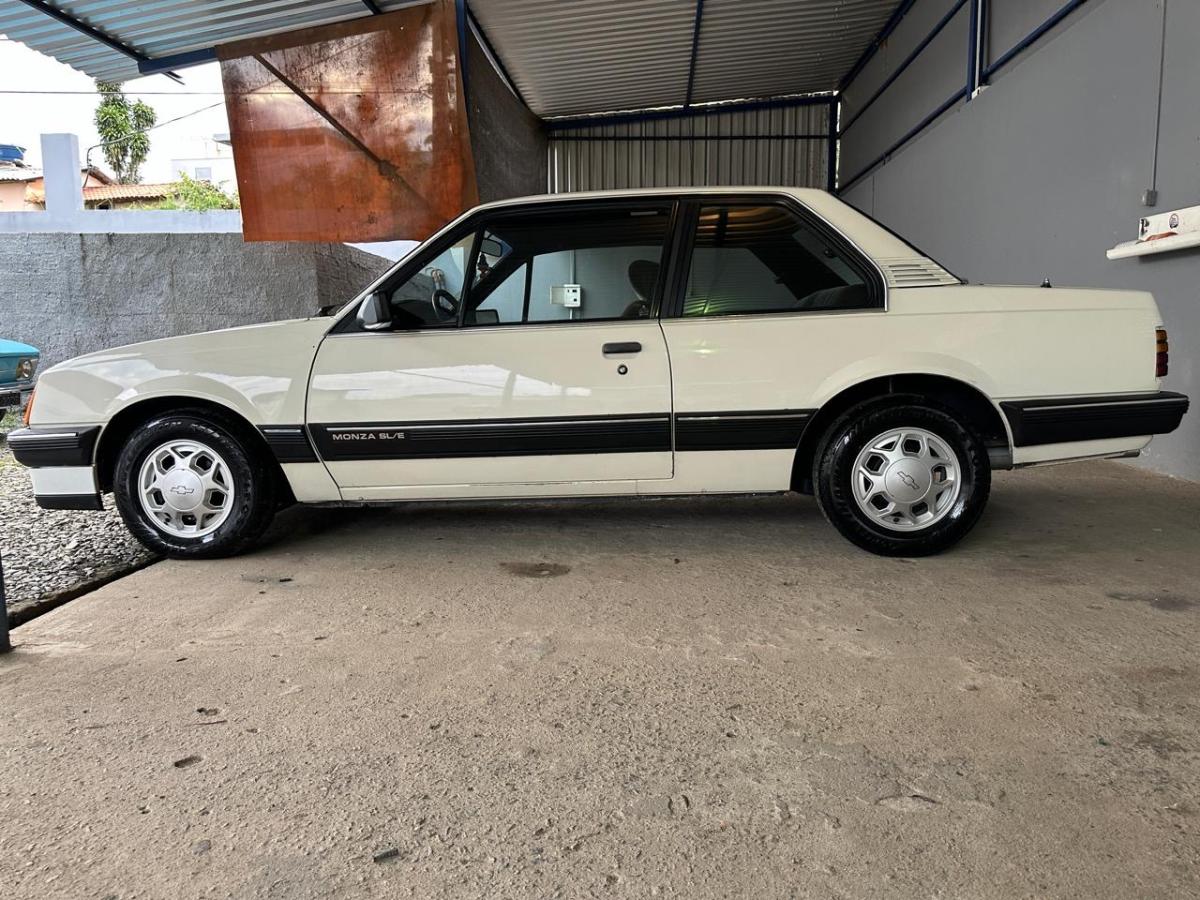 Monza - Foto #21 do anúncio à venda de Carro clássico