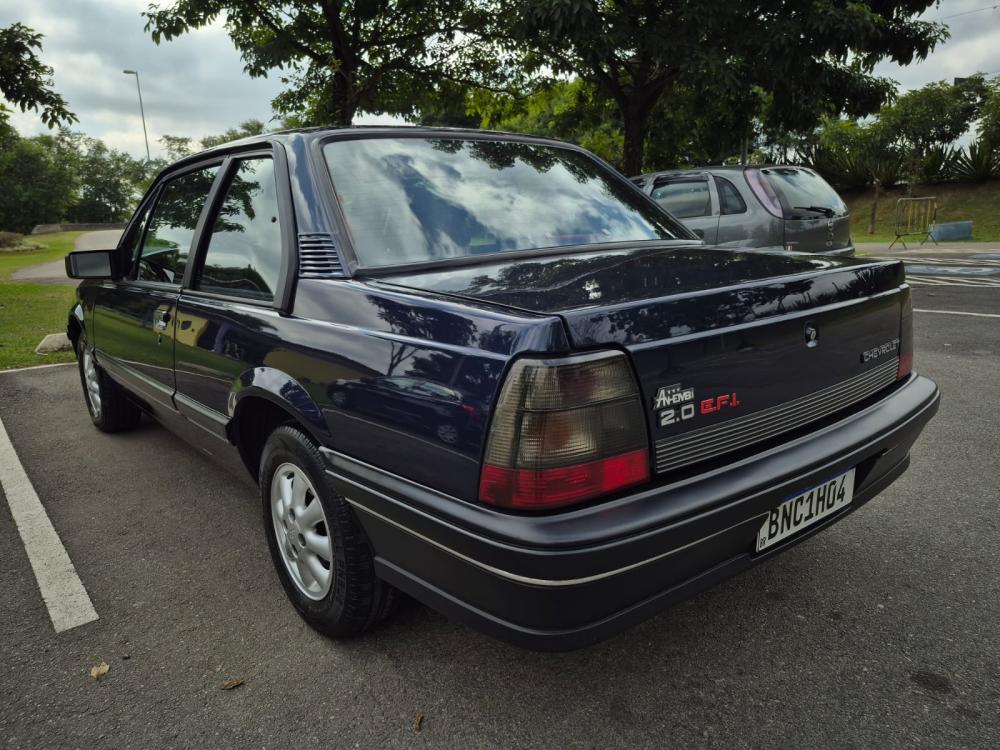 Monza - Foto #3 do anúncio à venda de Carro clássico