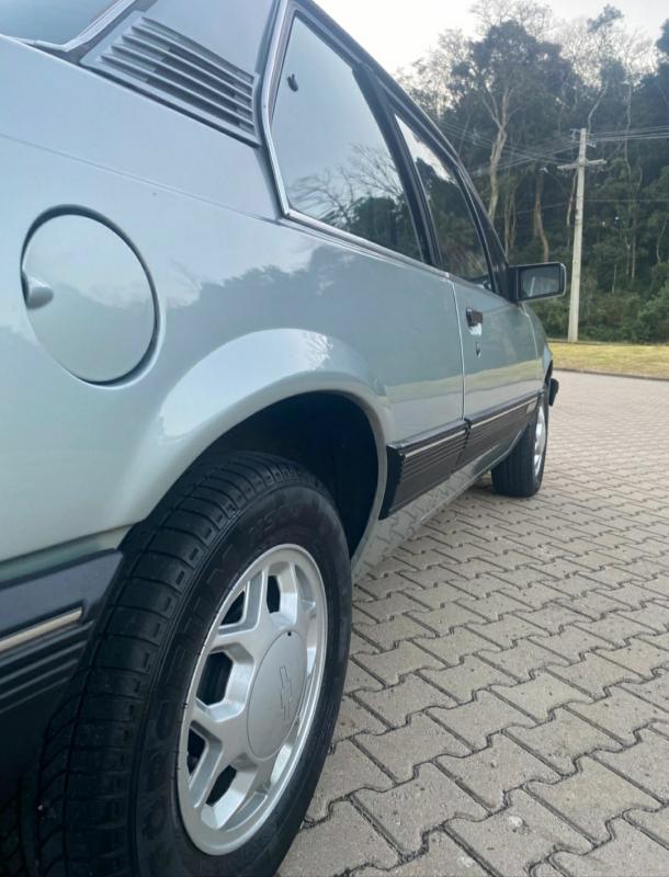 Monza - Foto #8 do anúncio à venda de Carro clássico