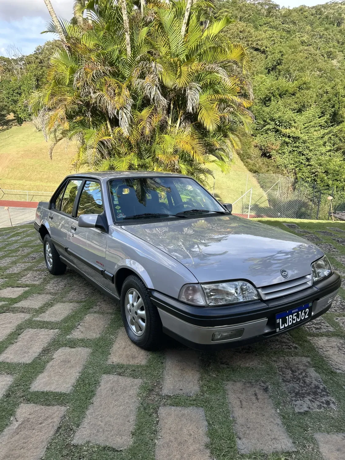 Monza - Foto #4 do anúncio à venda de Carro clássico