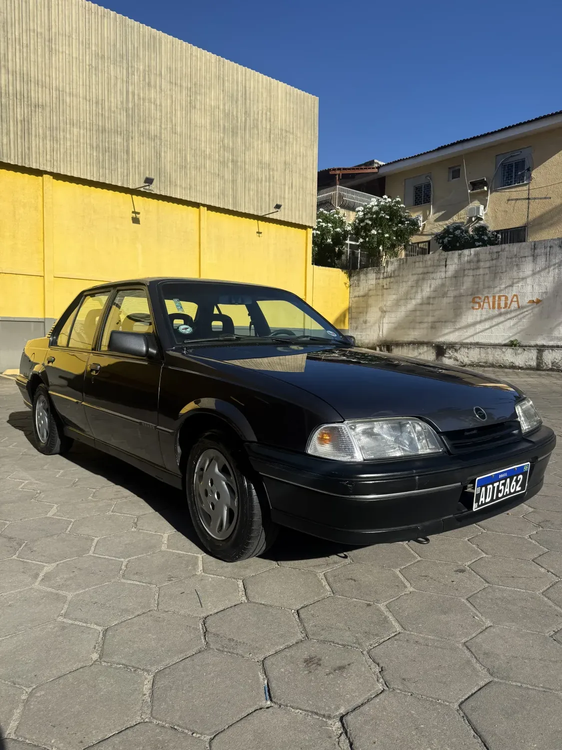 Monza - Foto #5 do anúncio à venda de Carro clássico
