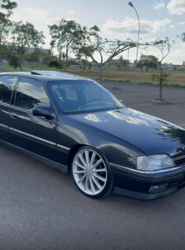 Ômega - Foto #2 do anúncio à venda de Carro clássico