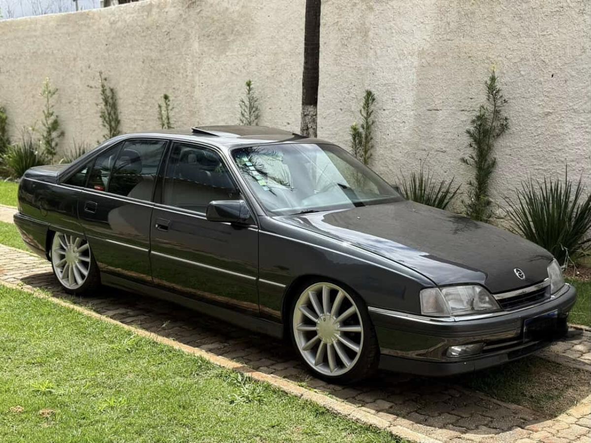Ômega - Foto #13 do anúncio à venda de Carro clássico
