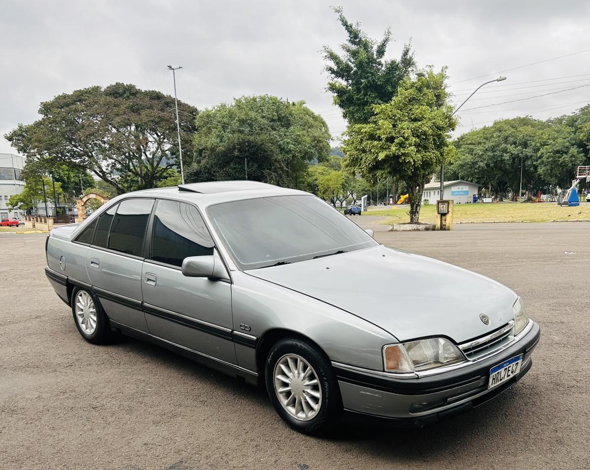 Ômega - Foto #10 do anúncio à venda de Carro clássico