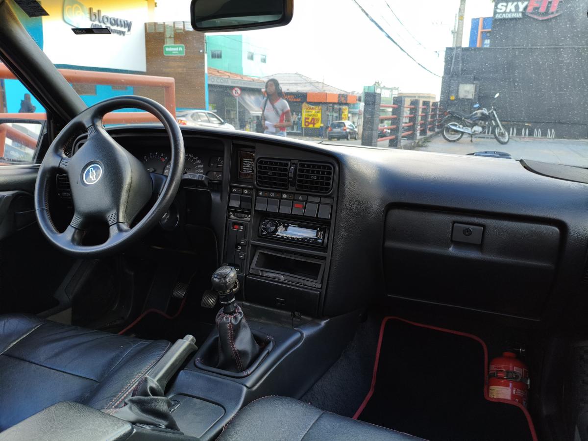 Ômega - Foto #2 do anúncio à venda de Carro clássico