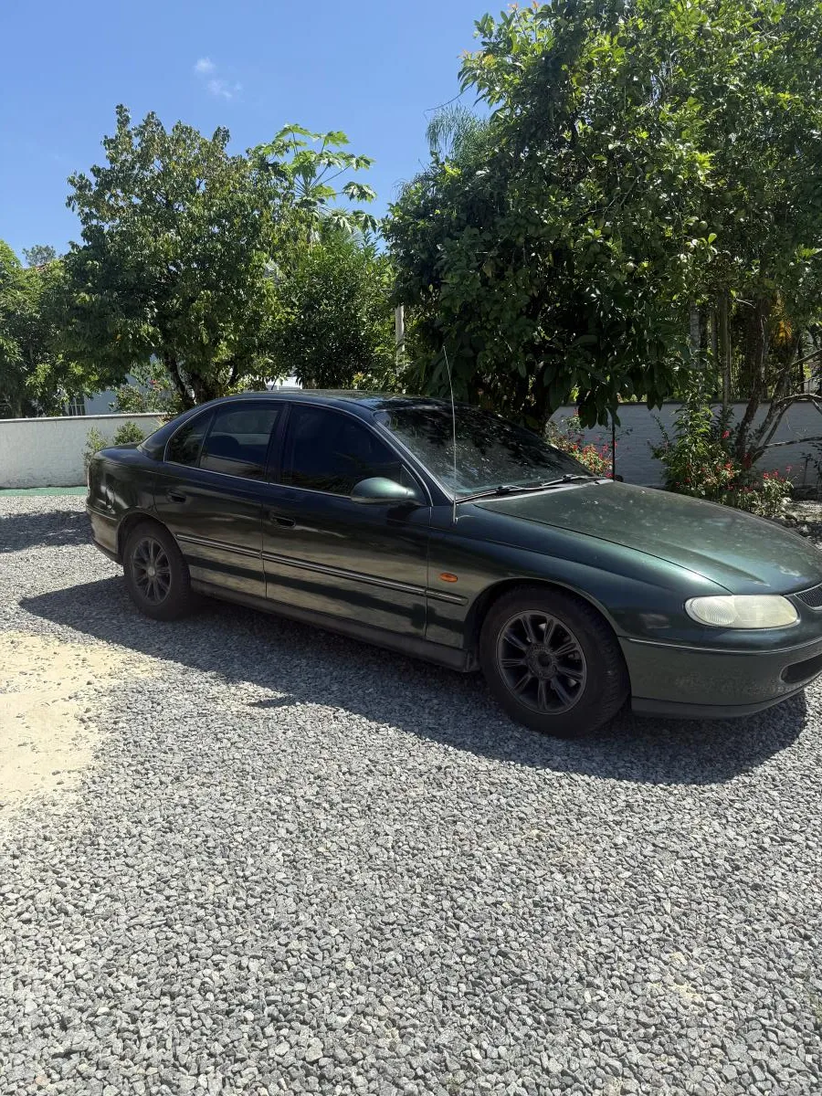 Ômega - Foto #13 do anúncio à venda de Carro clássico